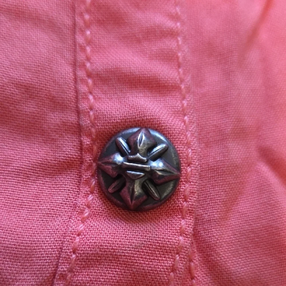 Harley-Davidson Coral Button-Front Tank with Logo Print - Picture 4 of 10